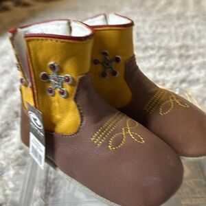 6/12M roper cow babies by Roper 2006 roper apparel and footwear slippers NWT